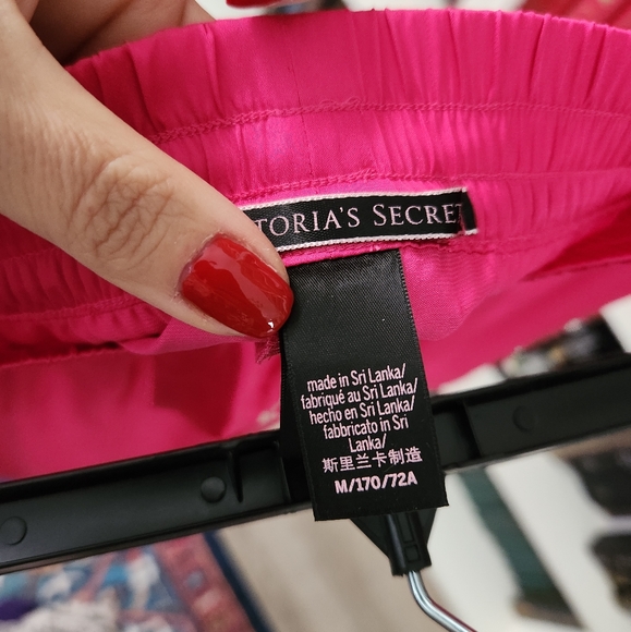 Pink Satin Shorts Size Medium Victoria Secret Plus Blazer Size S Fits M - Picture 5 of 10